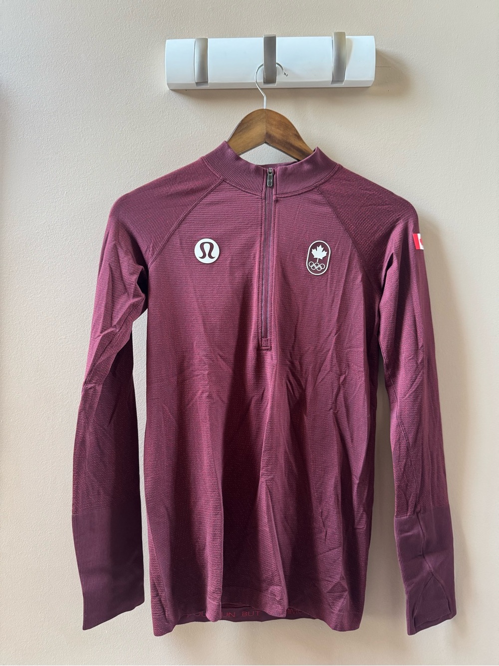 lululemon athletica Women's Maroon Half-Zip Long Sleeve Top